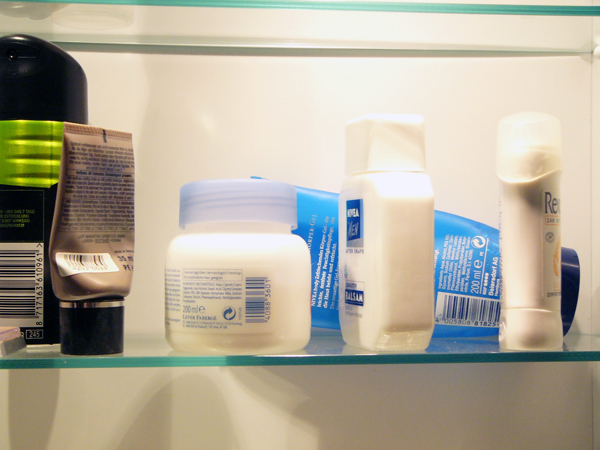 deodorant-205247_3413